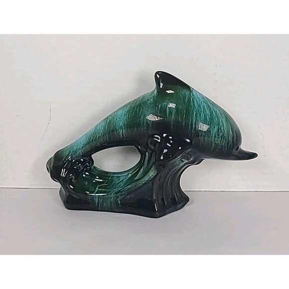 Blue Mountain Pottery Dolphin Figurine Green Drip Glaze Canadian Vintage Decor - Picture 1 of 8
